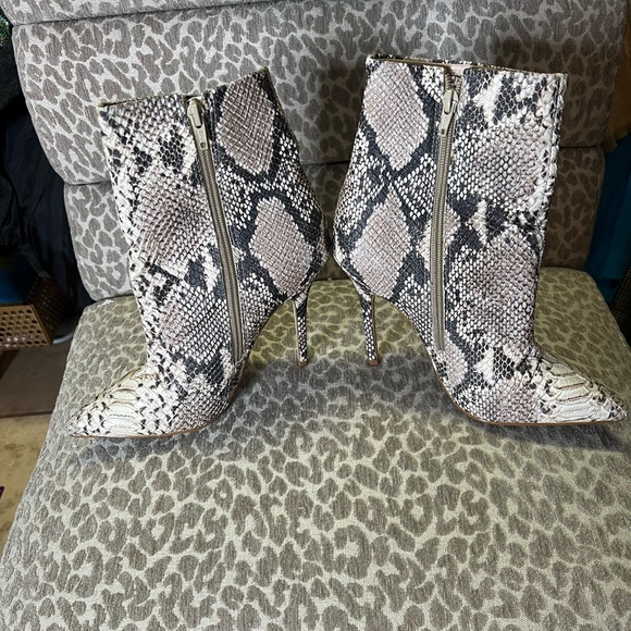 Booties - Picture 3 of 6